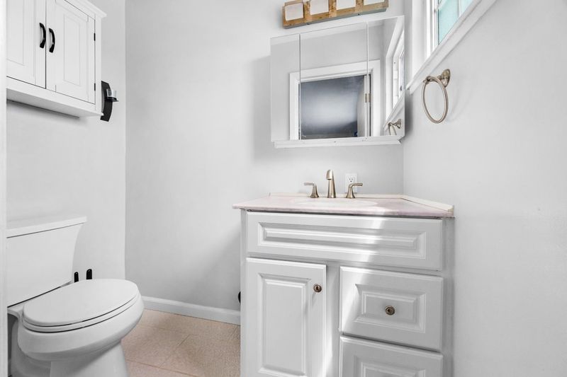 1787942929