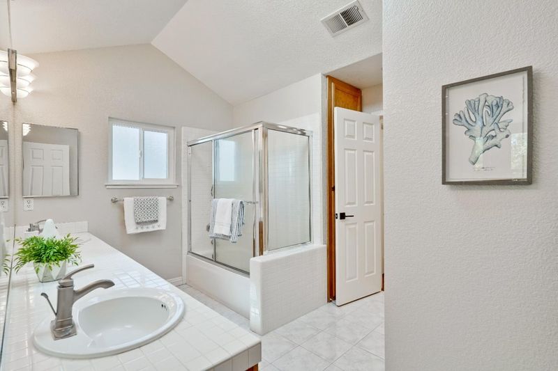 1789696850