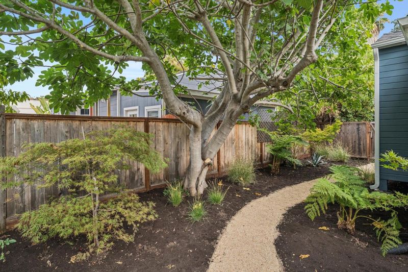 1789947034