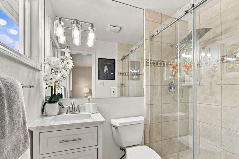 1790692224