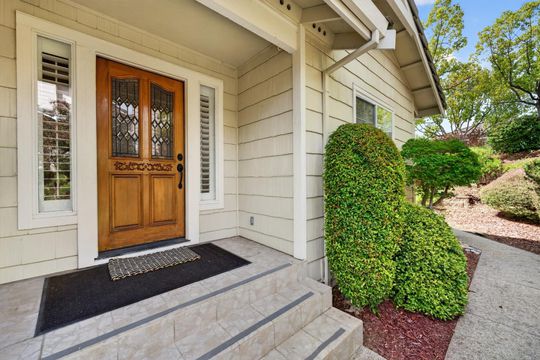 1777484922