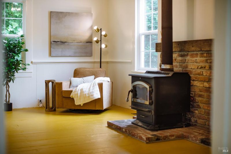 1778570576