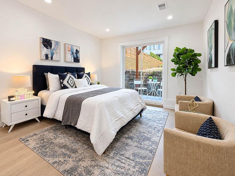 1790733638