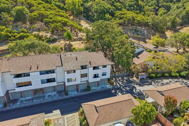 1787952894