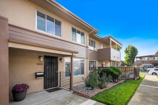1789515049
