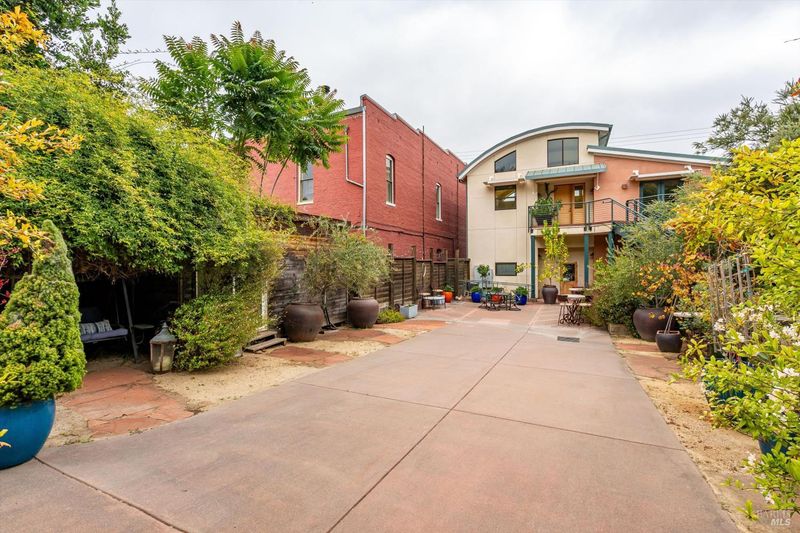 1782928383