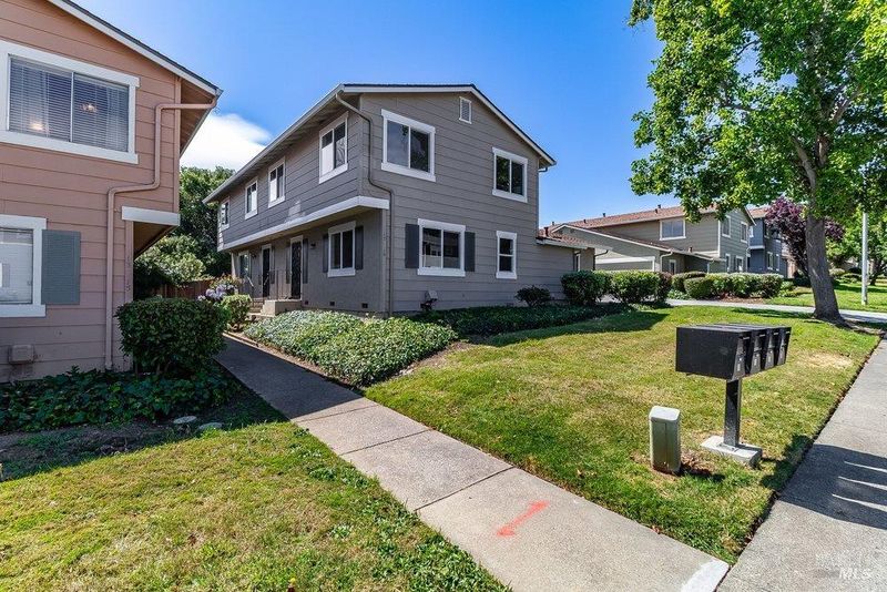 1782773563
