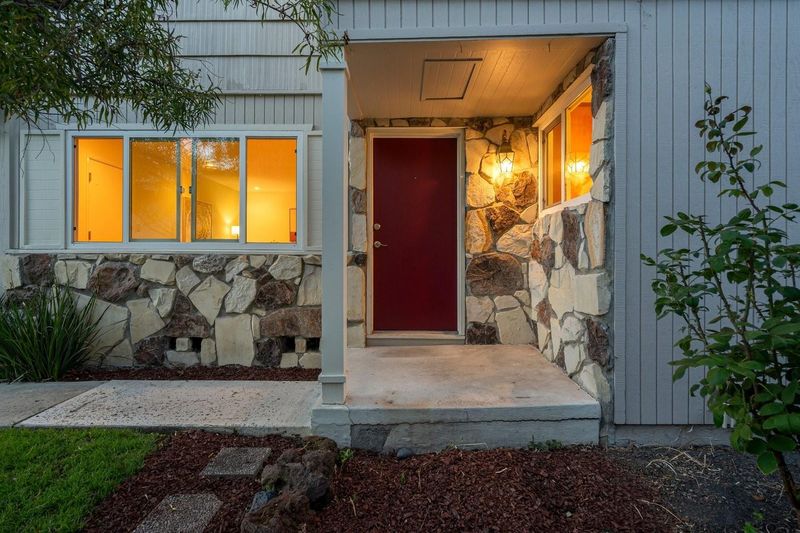 1787928505
