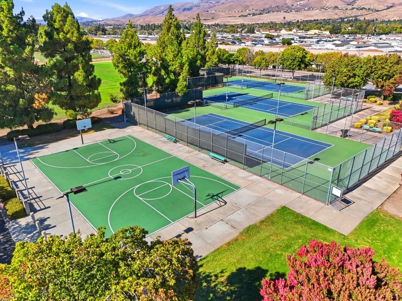 1787811525