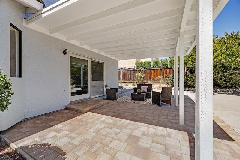 1786027708