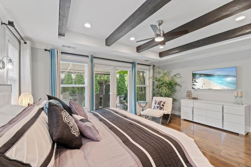1781471933