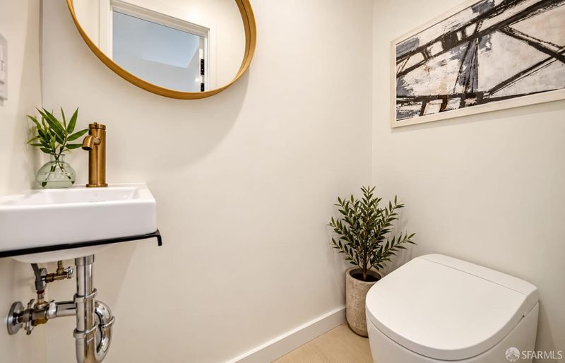 1789489900