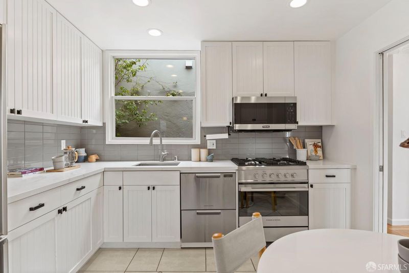 1783627275