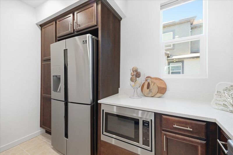 1788023918