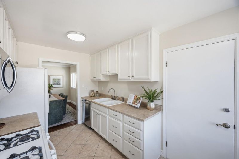 1791935316