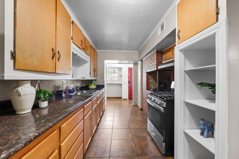 1787330921