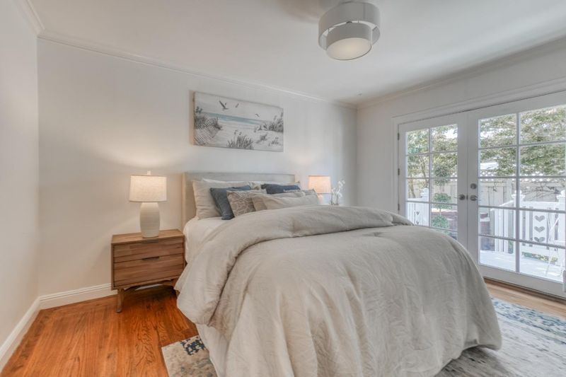 1790277532