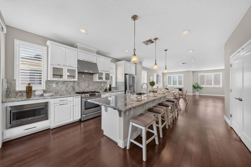 1786737640
