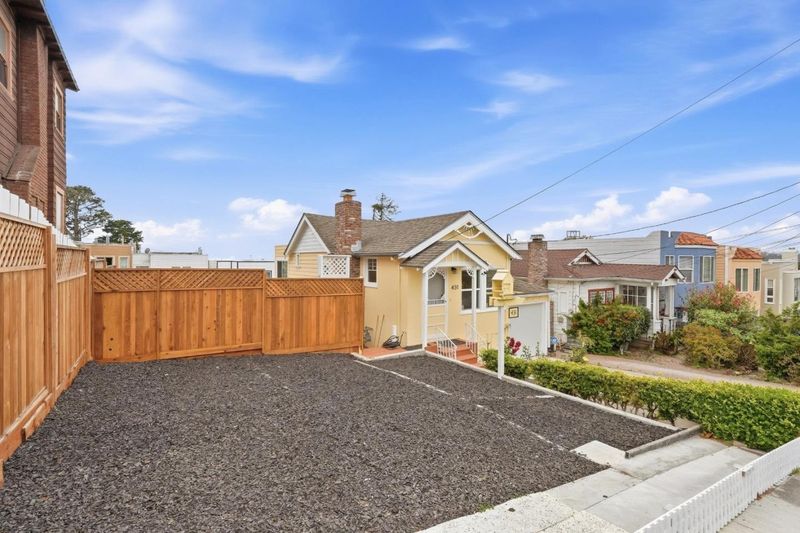 1790369326