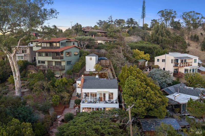 1790453052