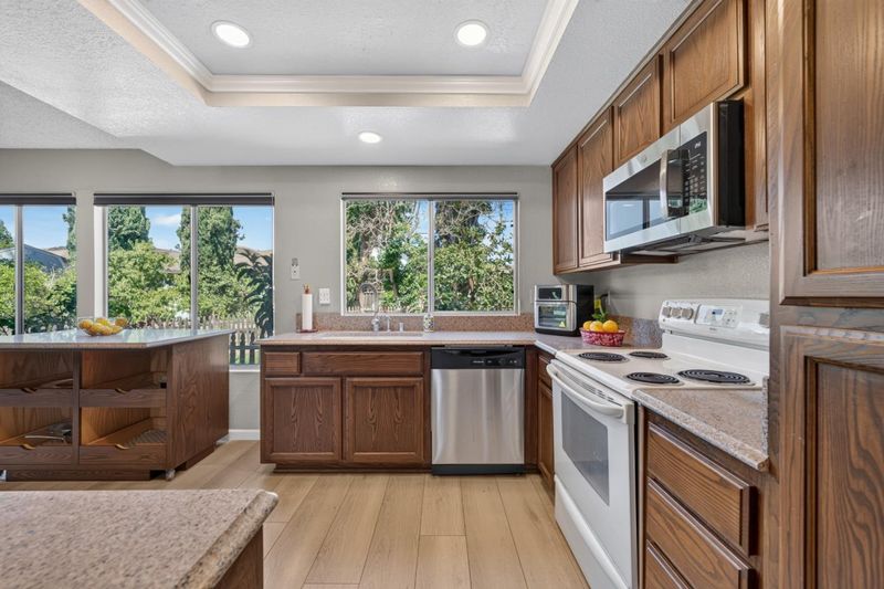 1786724320