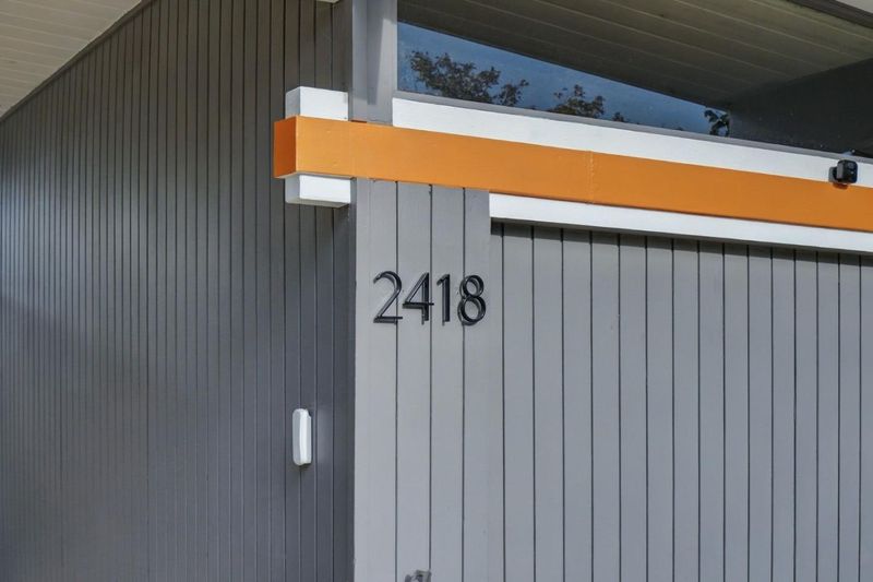 1792686634