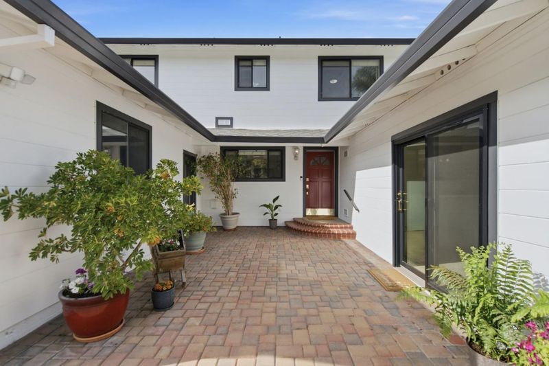 1787376624