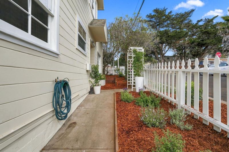 1792770522