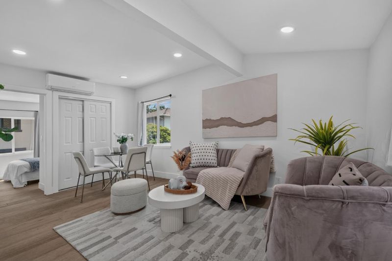 1787007640