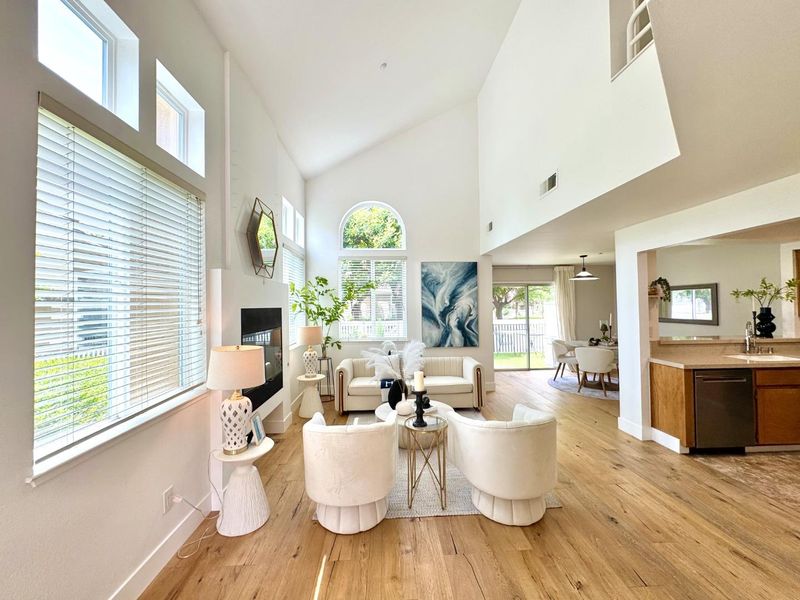 1778265035