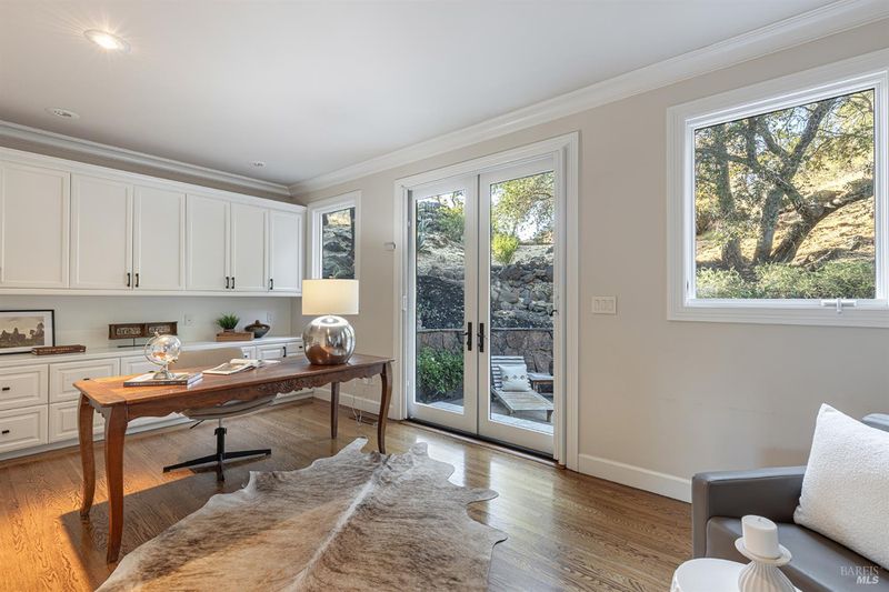 1764624179