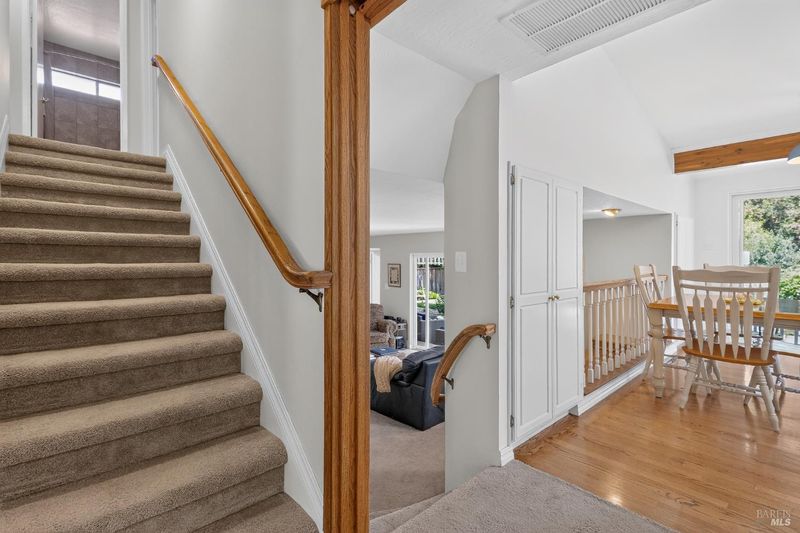 1786206886