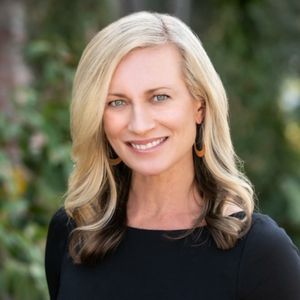 Stefanie Passey